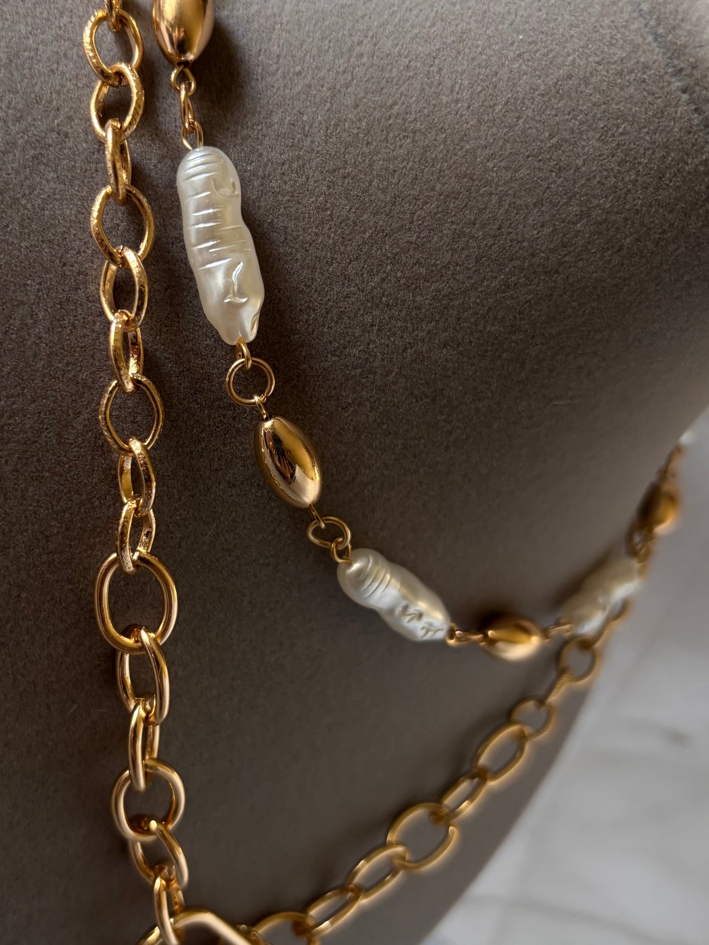 Double Strand Chunky Gold Chain and Baroque Pearl Necklace for Women